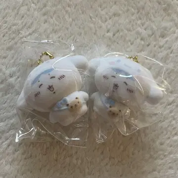 치이카와 산리오 플로키 마스코트 참 하치와레 시나몬