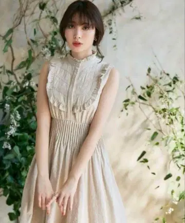 헤르립토 페일리 코튼 레이스 롱 드레스