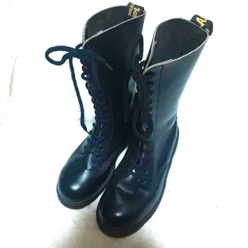 Dr.Martens 14홀 잉글랜드제 uk5 블랙 스틸토