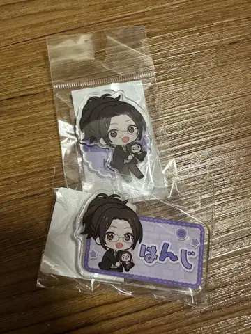 진격의 거인 한지 미니 캐릭터 안기 시리즈 아크릴 스탠드 배지