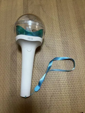 K-POP 응원봉 화이트/블루 NMIXX