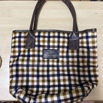 Aquascutum 체크 무늬 핸드백