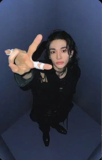 StrayKids 초회 한정판 B Hyunjin GIANT B/블랙