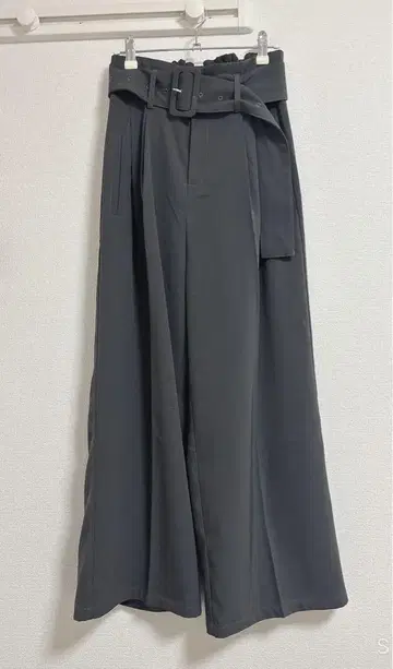 벨트 하이 웨스트 턱 팬츠