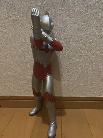 울트라맨 피규어 실버/레드 소프트 비닐 2002년 제작 약 40cm