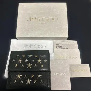 JIMMY CHOO 별 모양 스터드 접이식 지갑
