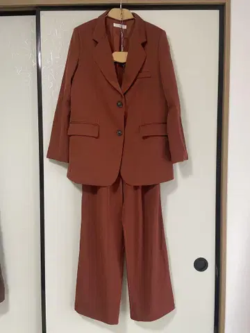 브라운 더블 버튼 셋업