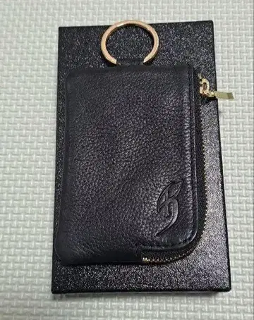 히무로 쿄스케 PJ 블랙 가죽 파우치 골드 지퍼 포함