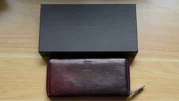 코코마이스터 페테르기우스 장지갑