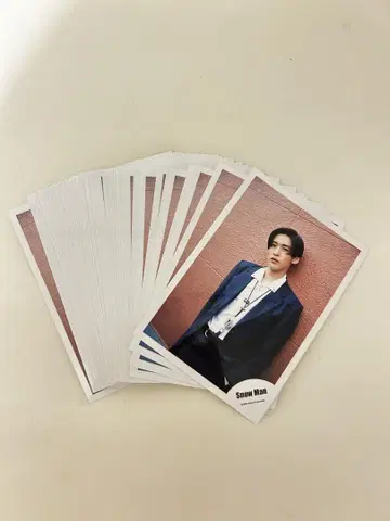메구로 렌 공식 사진