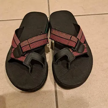 teva 샌들 리바이브