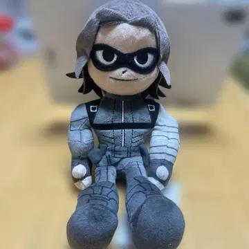 택 포함 버키 반스(윈터 솔저) GURIHIRU 봉제 인형