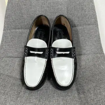 파라부트 CORAUX 모카신 코인 로퍼