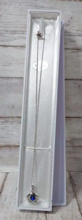 반딧불이 돌 목걸이