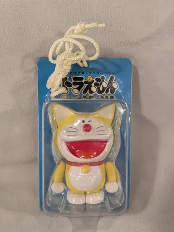 MEDICOMTOY KUBRICK 도라에몽 귀가 있는 노랑 컬러