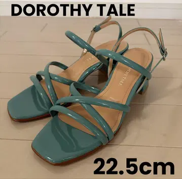 DOROTHY TALE 에메랄드 그린 에나멜 샌들 22.5cm