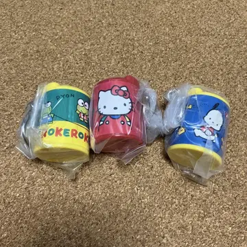 산리오 캐릭터즈 코인 실린더 헬로키티 케로피 포챠코