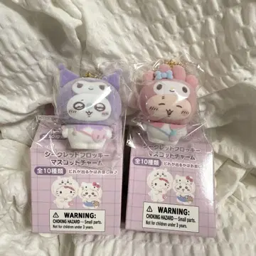 모몽가 카니짱 플로키 마스코트 치이카와 (먼작귀) 산리오 2개 박스 있음