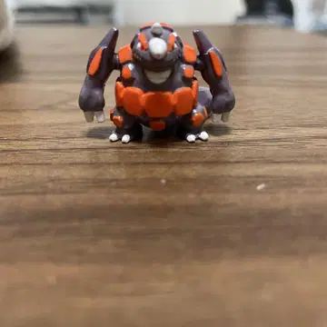 그라돈 피규어 약 5cm