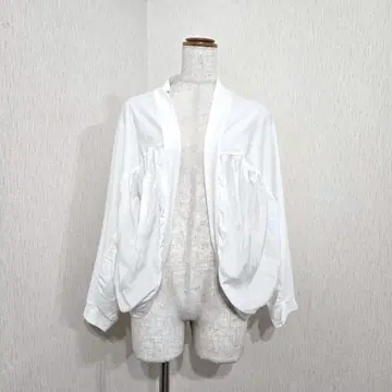 APAISER 새틴 절개 개더 가디건 화이트 돌먼 슬리브 (M)