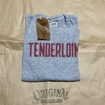 미사용 새상품 TENDERLOIN 로고 프린트 티셔츠 그레이
