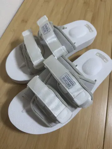 "통굽 샌들" SUICOKE 스이코쿠 vibram 화이트 27cm