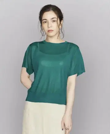 인기 상승! 새상품급 BEAUTY&YOUTH 샤이니 시어 숏 슬리브