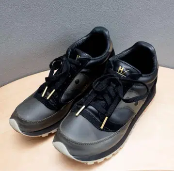 써코니 JAZZ 81 HMWRK CARNIVAL BLK