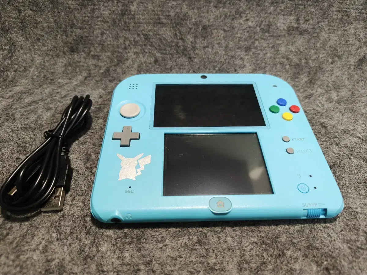 Nintendo 2DS Direct Sale Standard Pokémon Limited Edition
