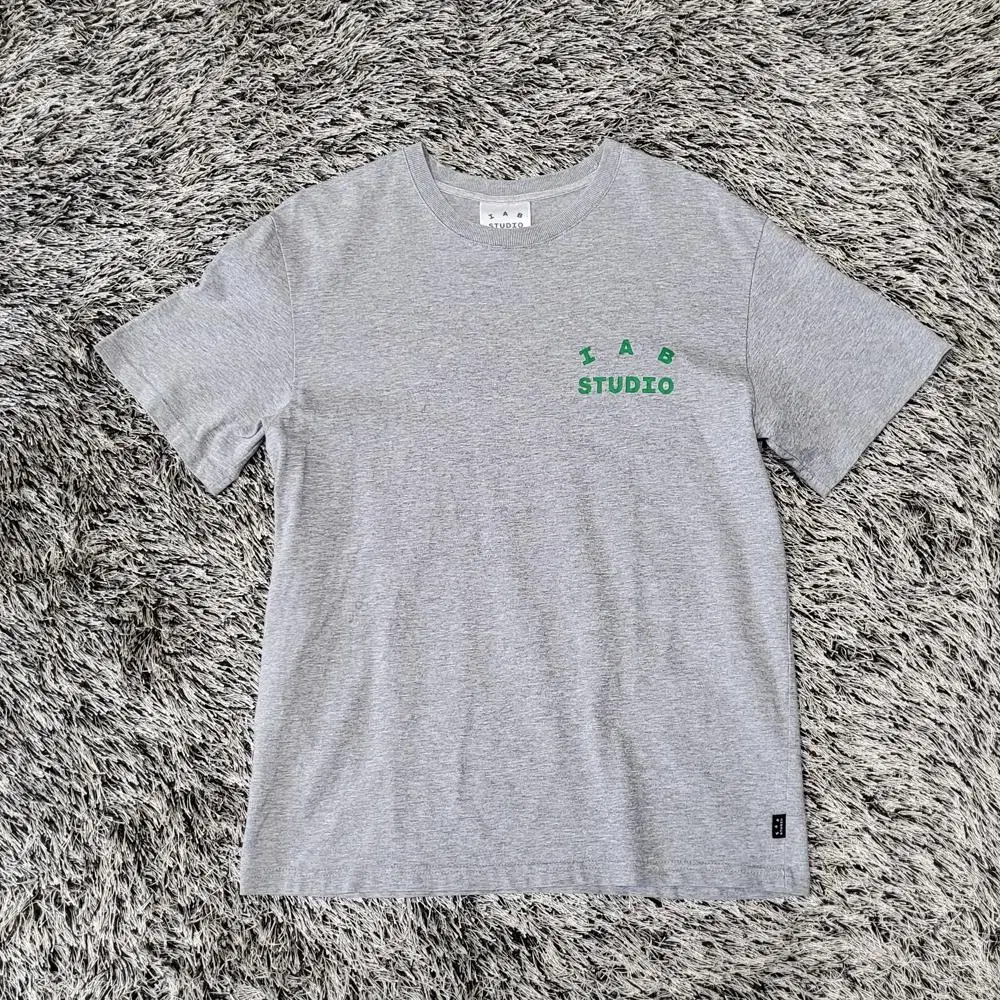 Iab Studio Gray Green Short Sleeve T-Shirt/Men's (M)/ST1431