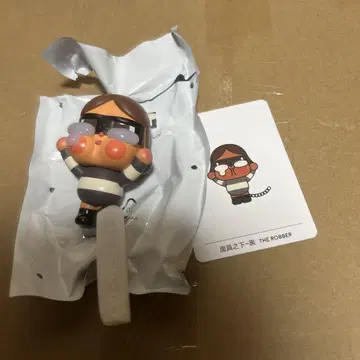 POPMART 크라이베이비 다시 울다 THE ROBBER