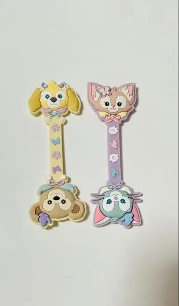 미사용 더피 & 프렌즈 케이블 클립