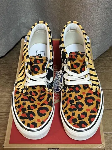 반스 차카 애너하임 팩토리 애니멀 프린트 28.5cm