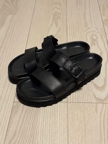 YOAK 가죽 샌들 JEREMY BLACK 42 (27-28cm)