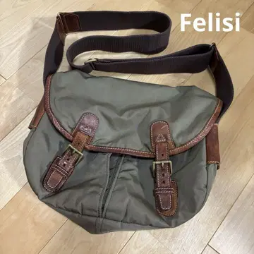 Felisi 숄더백