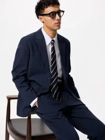 유니클로 감동 자켓
