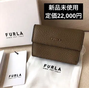 새상품 FURLA 훌라 바빌론 정가 22,000엔 3단 폴더형 지갑