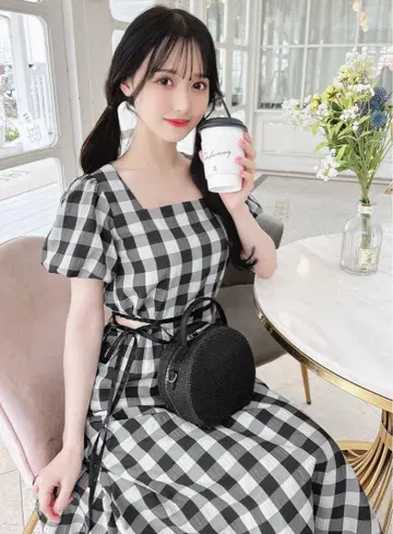 미셸 마카롱 블록 체크 원피스