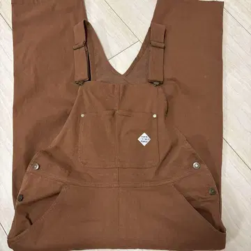 브라운 오버롤