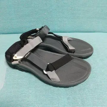 Teva 허리케인 XLT 스포츠 샌들 조정 가능한 스트랩