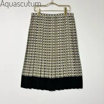 Aquascutum 무릎 기장 플레어 스커트 안감 있음 아쿠아쿠타