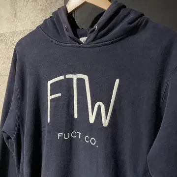 FUCT 자수 로고 후드티 네이비 페이드