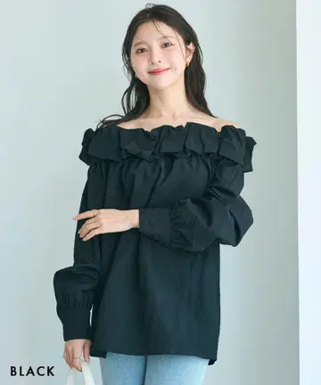 베이스먼트 온라인 프릴 오프숄더 블라우스