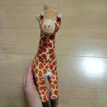 기린 봉제 인형