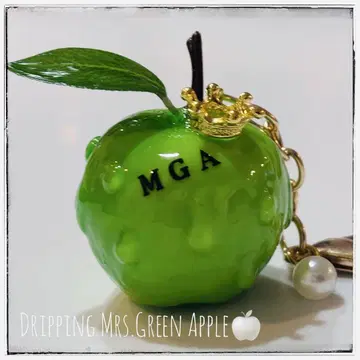 Dripping Mrs. Green Apple 키링