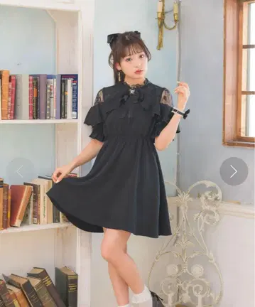ROJITA 어깨 레이스 브로치 반팔 원피스 반팔 원피스