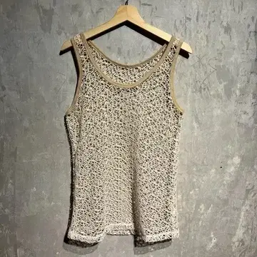 새상품 메쉬 탱크탑 레이어드 베이지
