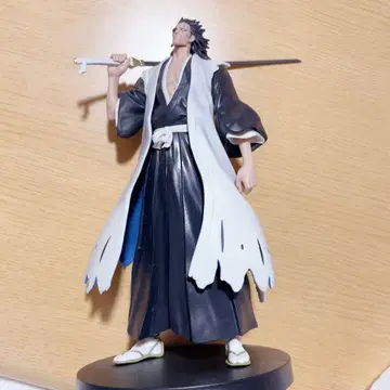 BLEACH 천년혈전편 사가키 켄파치 피규어