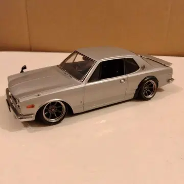 1/18 실버 하코스카 스카이라인 GT-R 커스텀 휠