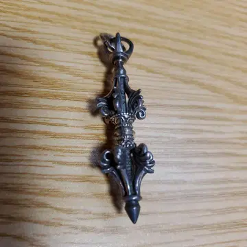 실버 장식 펜던트 탑 약 5cm 빈티지풍